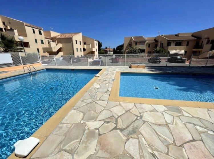 Studio Avec Terrasse Et Piscine Bandol Kültér fotó